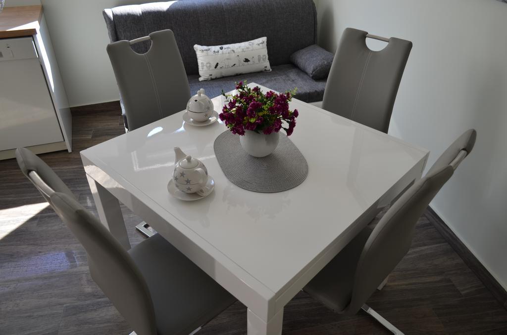 Apartment Ana Arbanasi ザダル エクステリア 写真