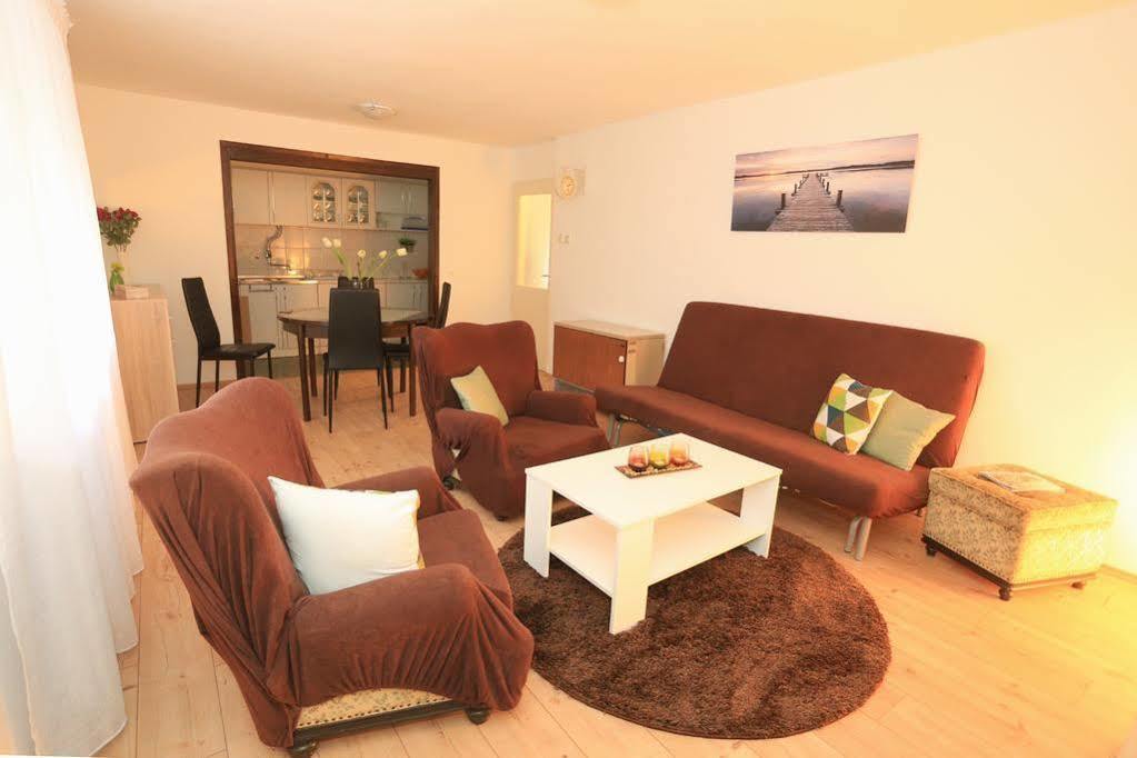 Apartment Ana Arbanasi ザダル エクステリア 写真